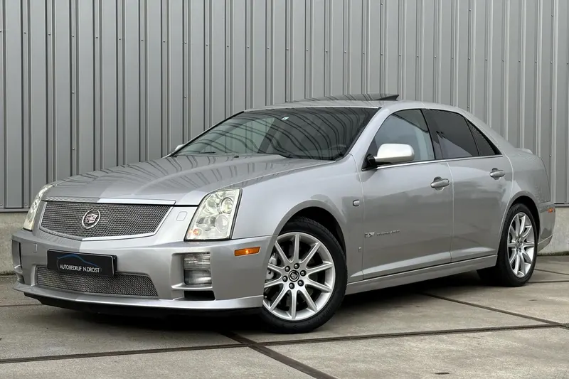 Cadillac STS (2007)