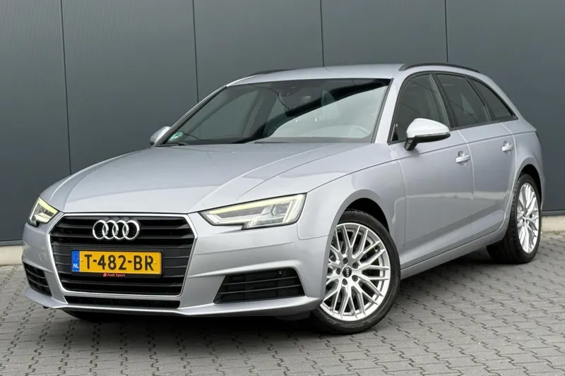 Audi A4 (2017)