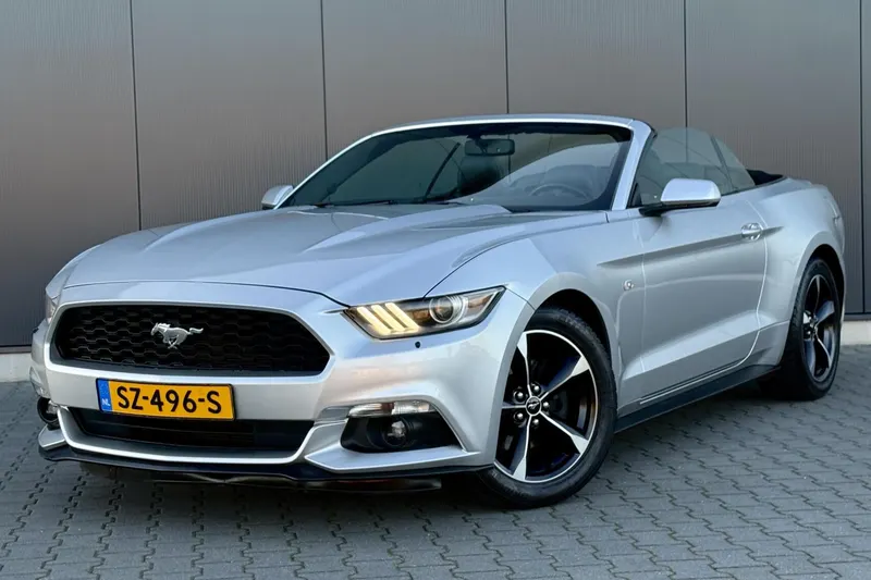 Ford Mustang (2015)