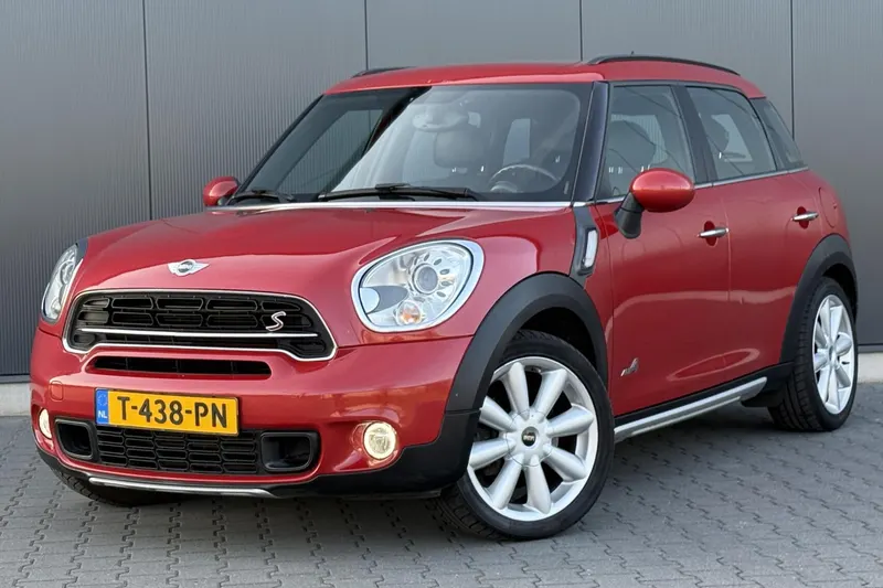MINI Countryman (2015)