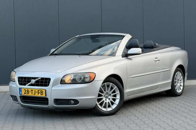 Volvo C70 (2006)