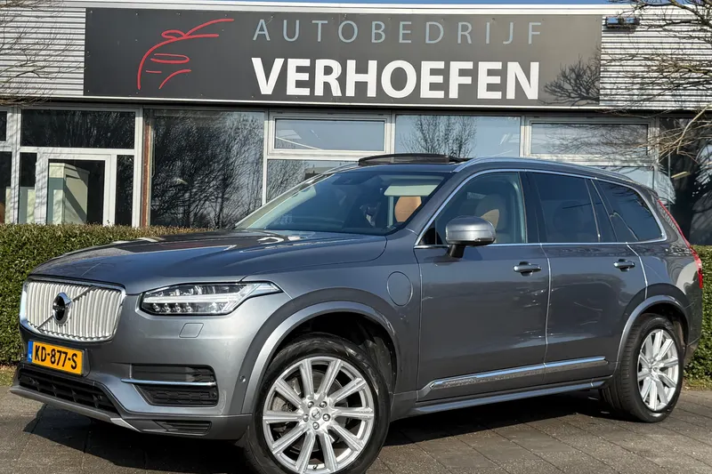 Volvo XC90 (2016)