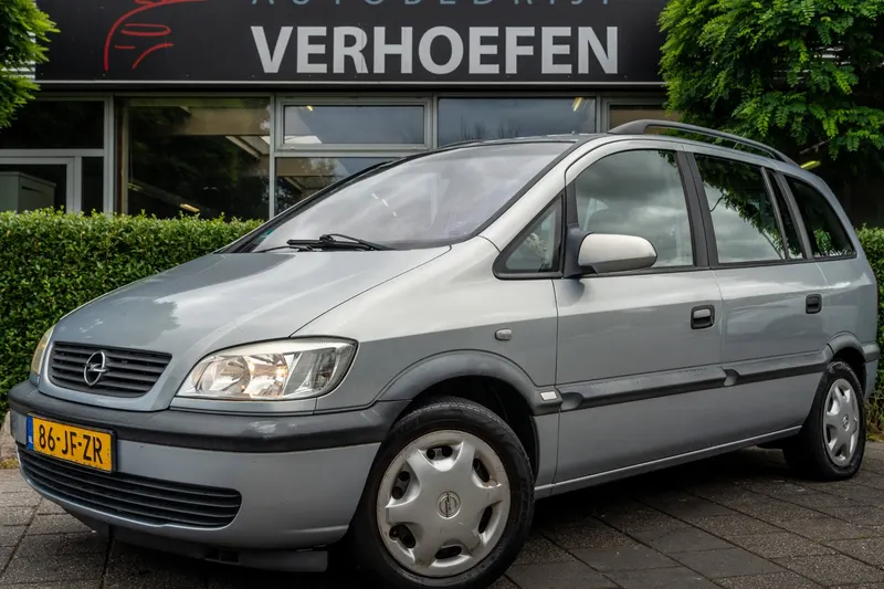 Opel Zafira (2002)