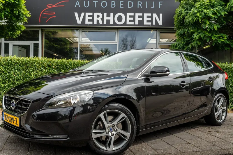 Volvo V40 (2016)