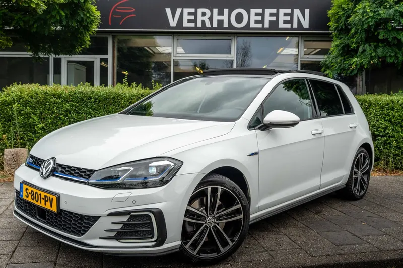 Volkswagen Golf (2018)