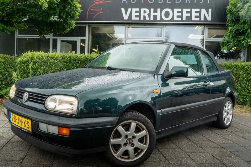 Volkswagen Golf (1996)