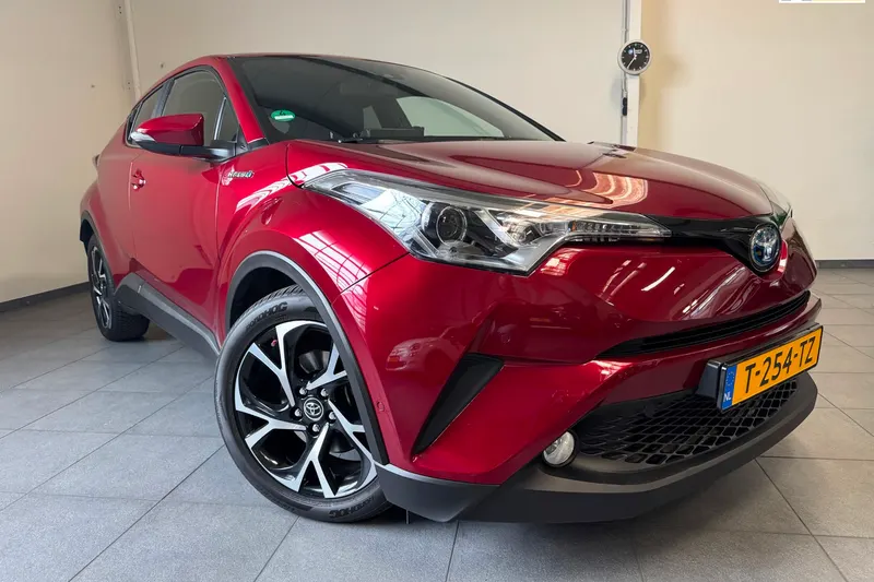 Toyota C-HR (2019)