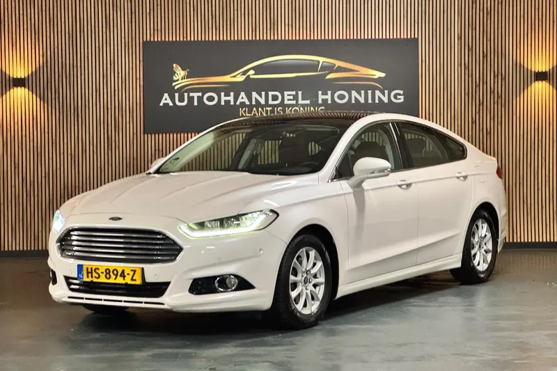 Ford Mondeo (2015)