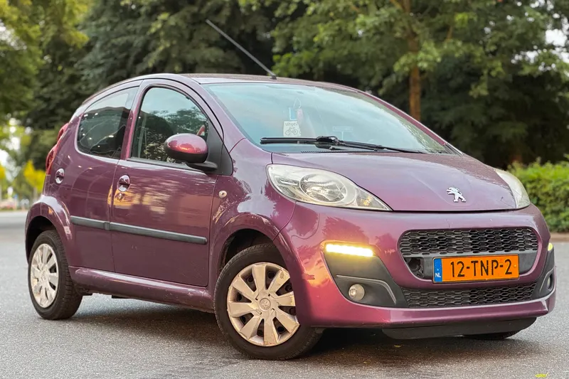 Peugeot 107 (2012)