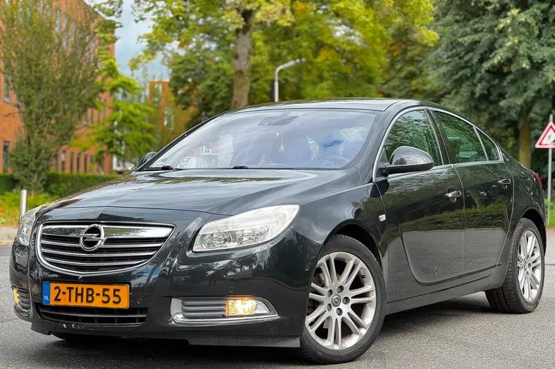 Opel Insignia (2010)