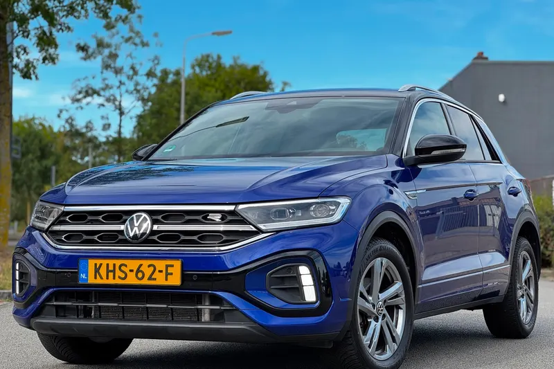 Volkswagen T-Roc (2024)