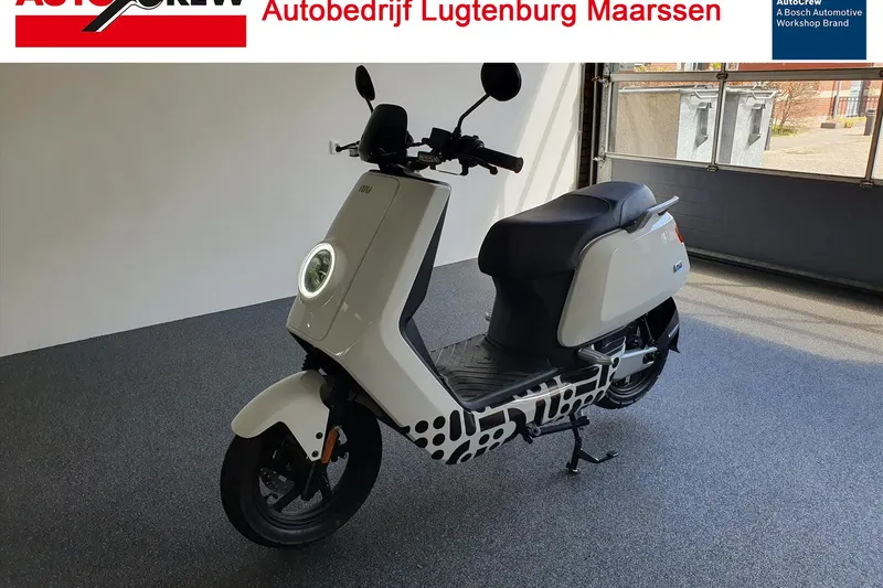 Niu N Sport e-Scooter (2022)