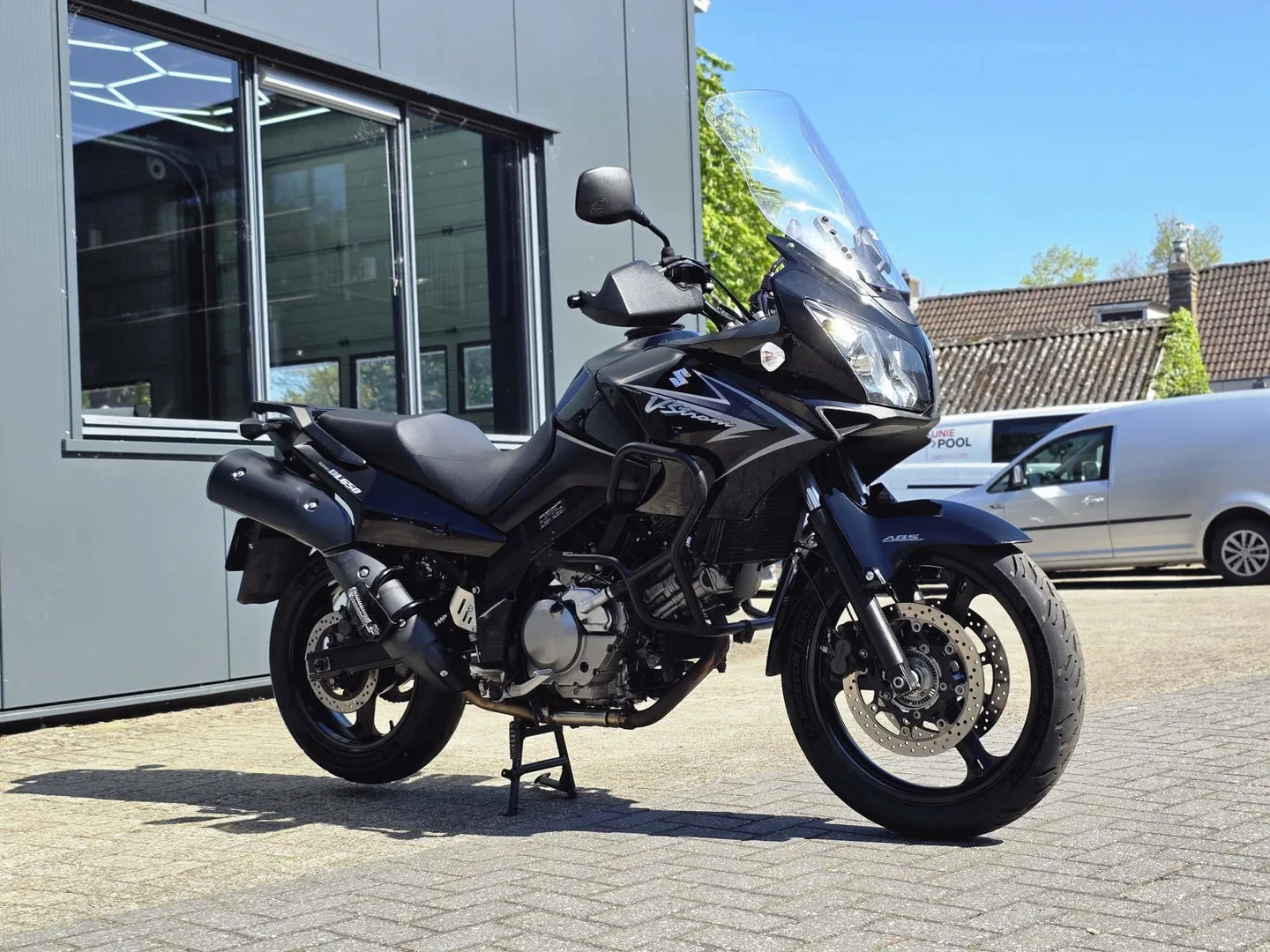 Suzuki V-Strom (2010) — foto 1