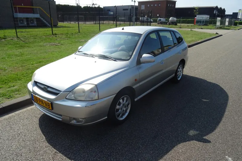 Kia Rio (2004)