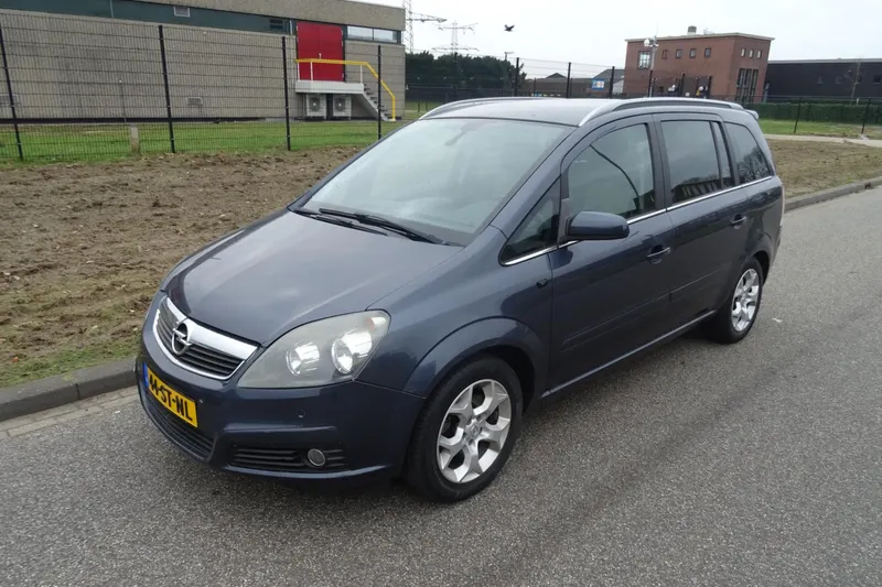 Opel Zafira (2006)