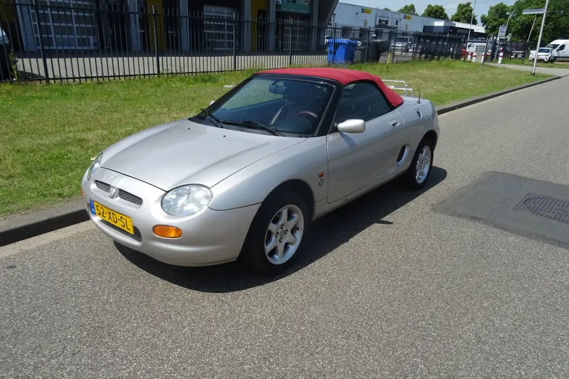 MG F (2000)