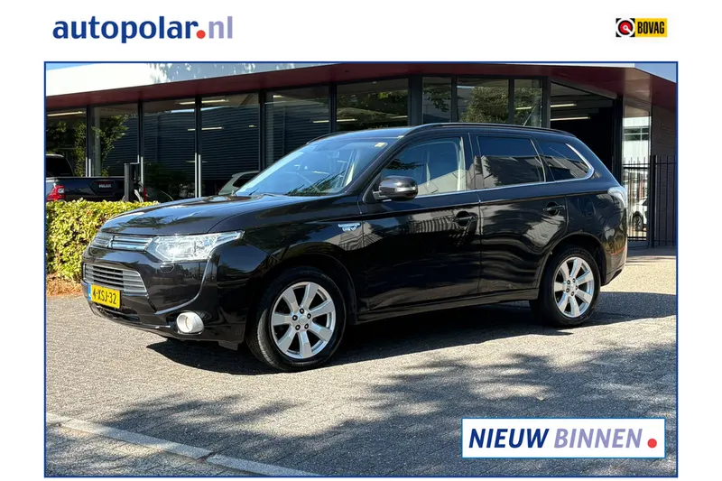 Mitsubishi Outlander (2014)