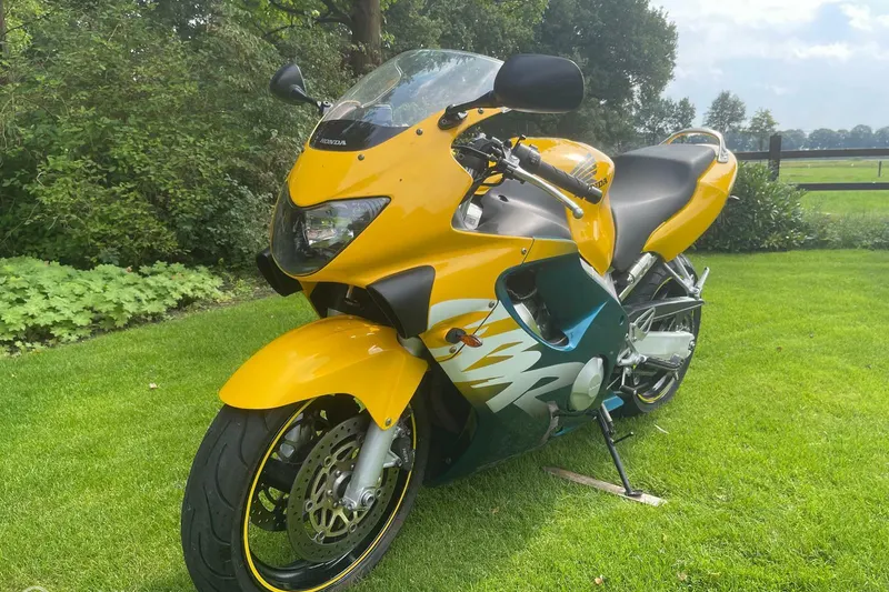 Honda CBR (1999)