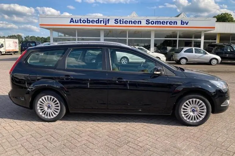 Ford Focus (2011)