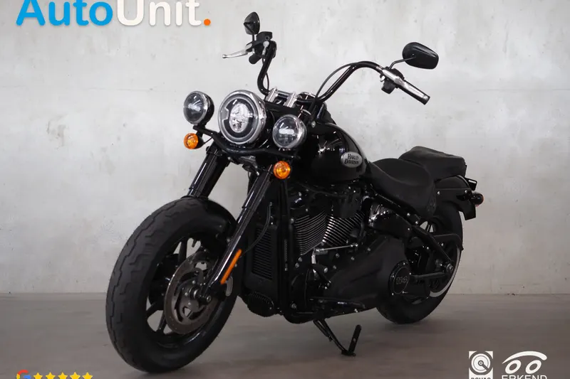 Harley-Davidson 114 FLHCS Softail Heritage Classic 2022 (2022)