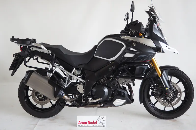 Suzuki V-Strom (2015)