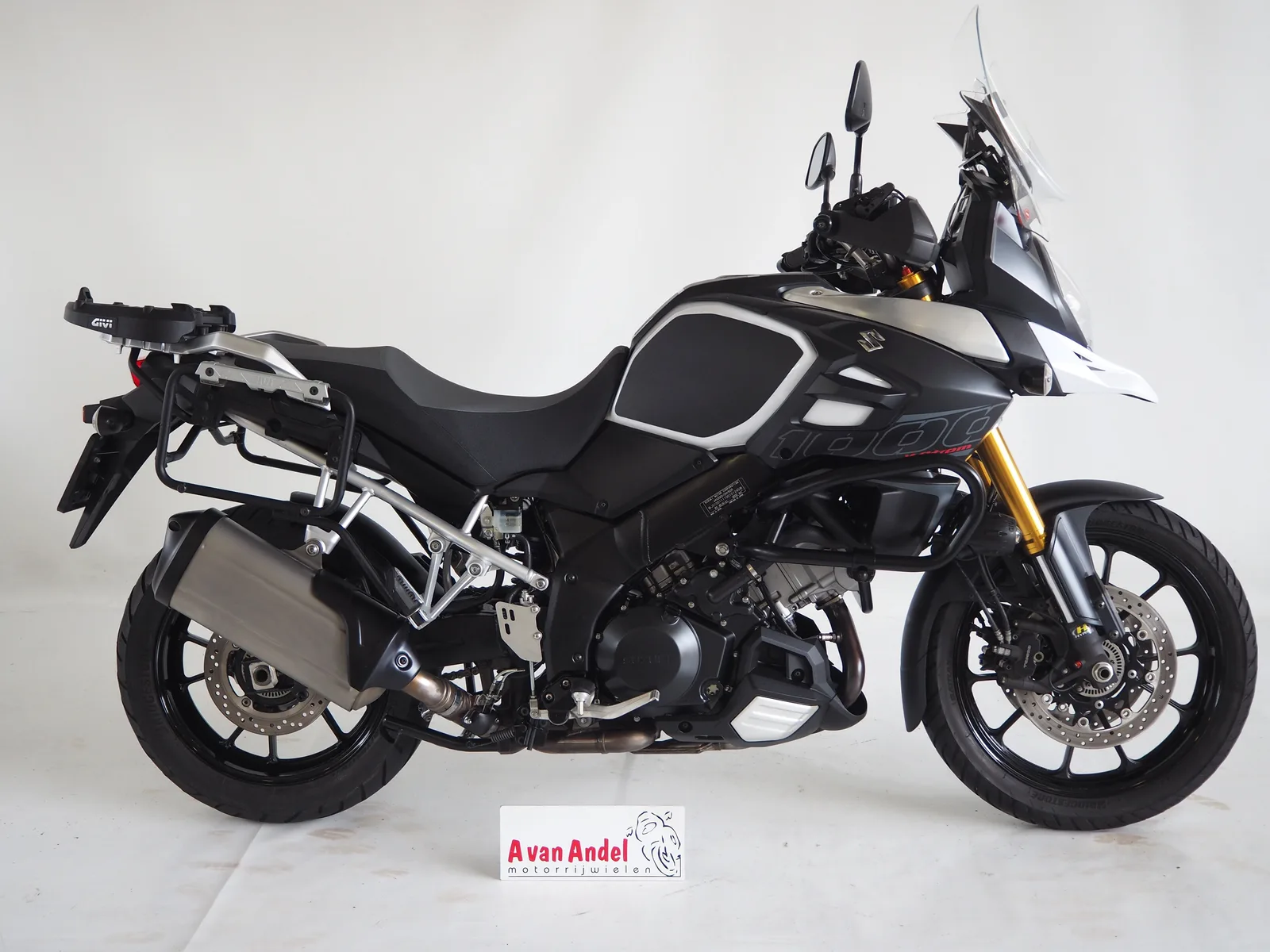 Suzuki V-Strom (2015) — foto 1