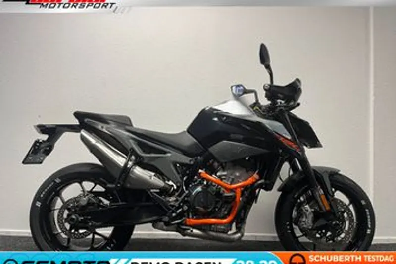 KTM 790 Duke (2018)