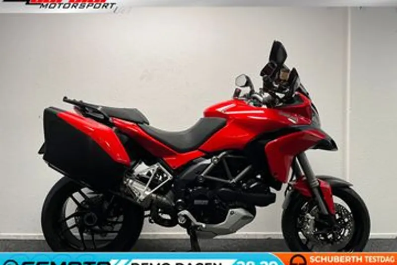Ducati MULTISTRADA 1200 S Touring (2015)