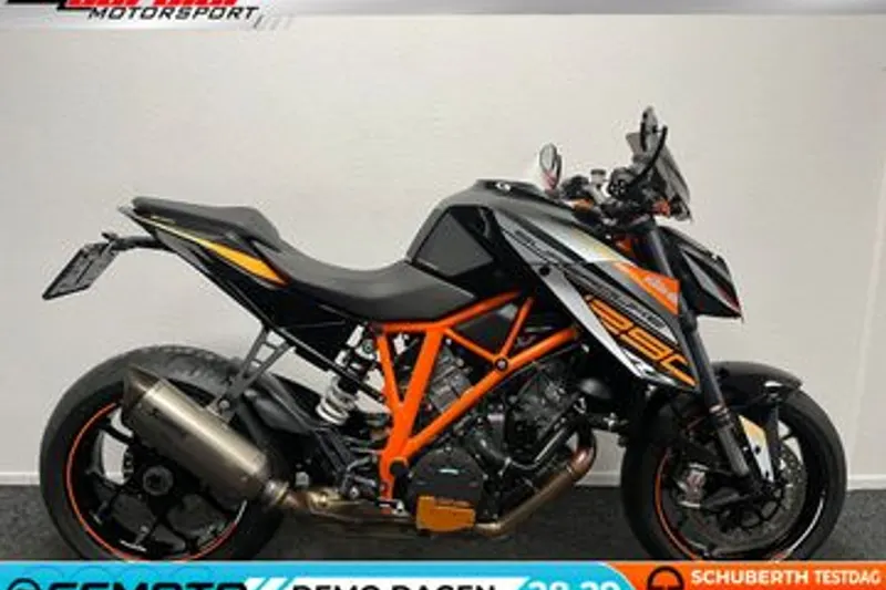 KTM 1290 SuperDuke R (2014)