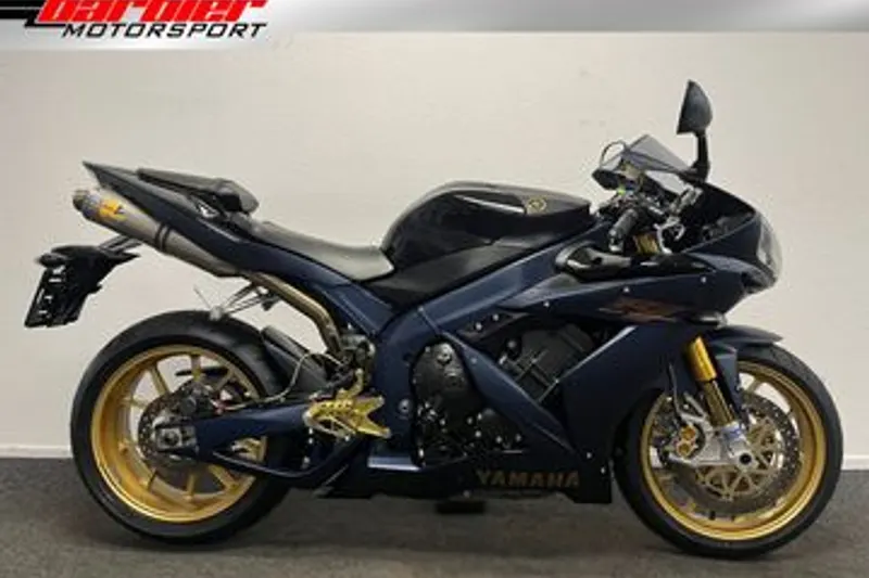 Yamaha YZF-R1SP (2006)