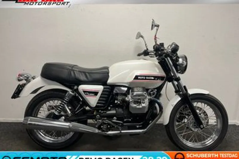 Moto Guzzi V7 (2008)