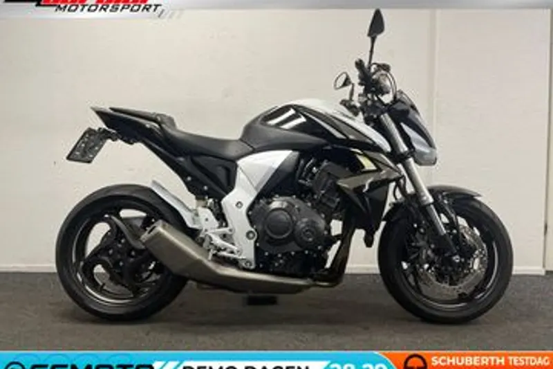 Honda CB1000R (2015)