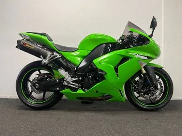 Kawasaki ZX-10R (2007) — foto 1