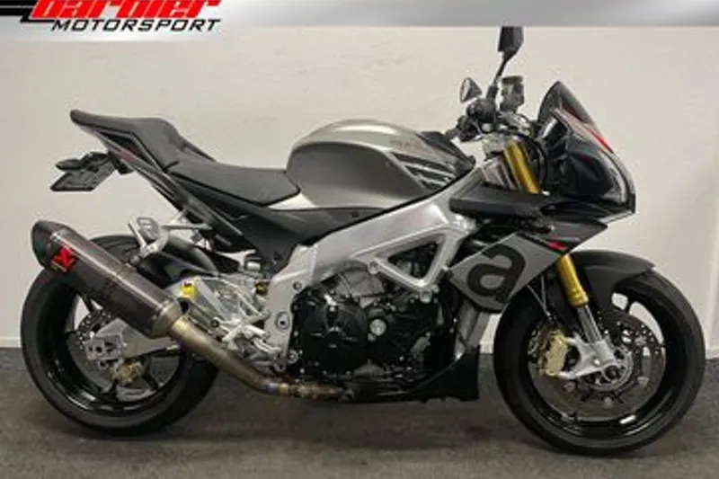 Aprilia Tuono V4 (2016)