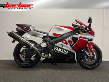 Yamaha YZF-R7 (1999) — foto 1