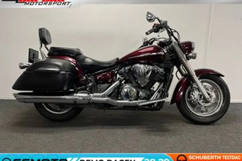 Yamaha XVS 1300 A Midnight Star (2010)