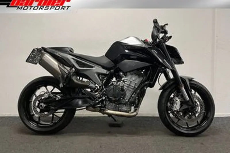 KTM 790 Duke (2018)