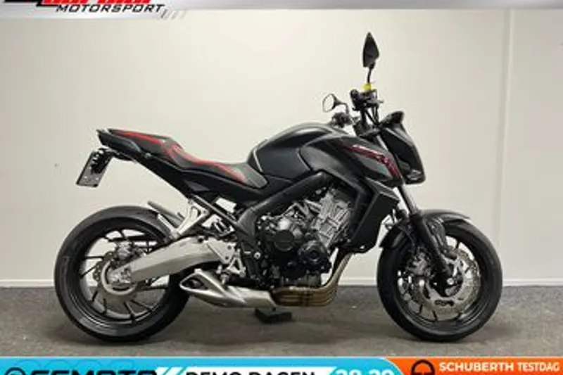 Honda CB650F (2015)