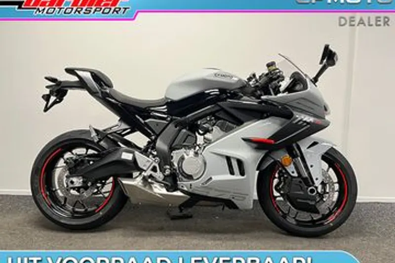 CFMoto 675SR-R (2026)