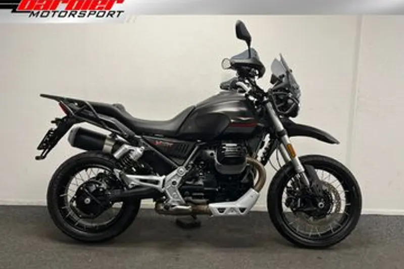 Moto Guzzi V85 TT (2022)