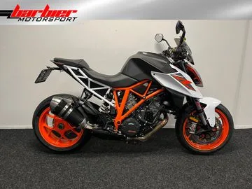 KTM 1290 SuperDuke R (2018) — foto 1