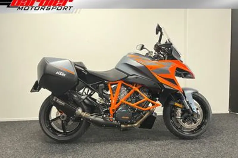 KTM 1290 Super Duke (2022)