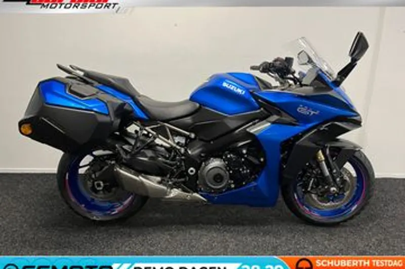 Suzuki GSX-S1000GT (2022)