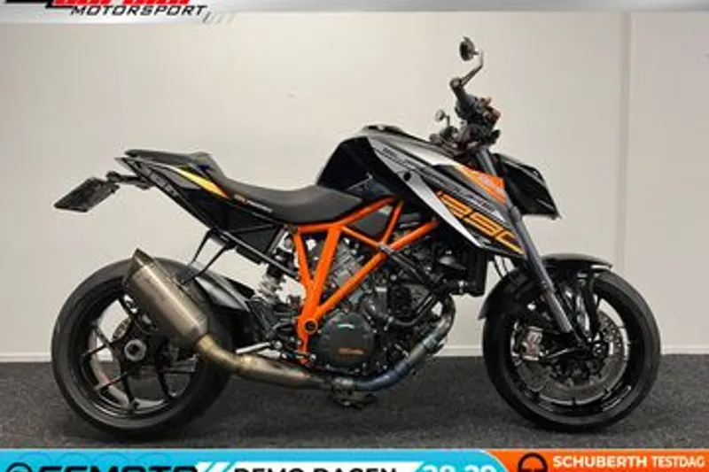 KTM 1290 SuperDuke R (2014)