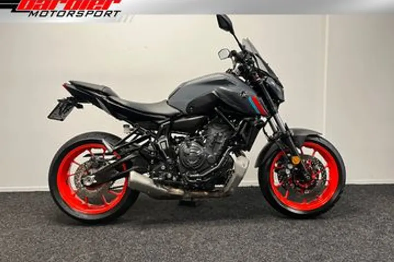 Yamaha MT-07 (2022)