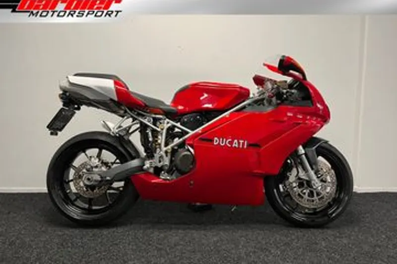 Ducati 749 (2004)