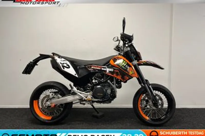 KTM 690 SMC (2008)