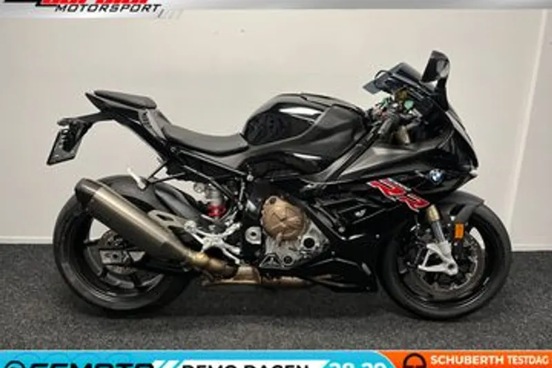 BMW S 1000 RR (2022)