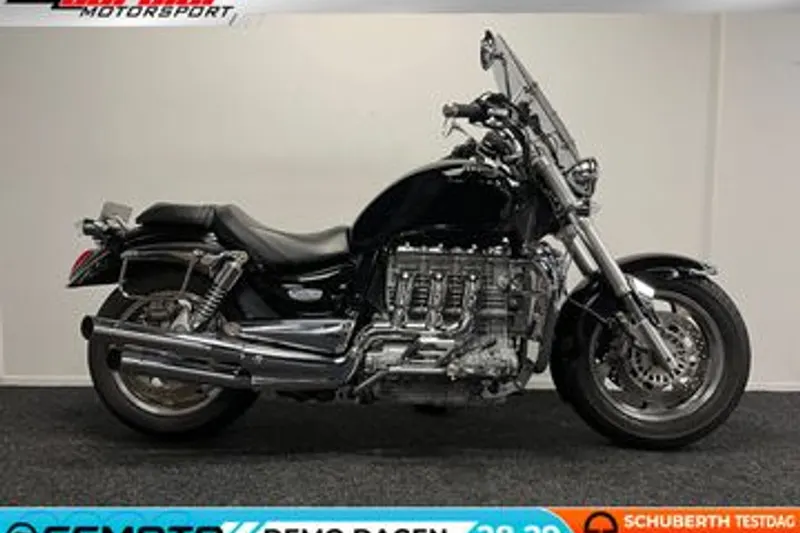 Triumph Rocket III (2004)