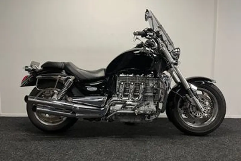 Triumph Rocket III (2004)